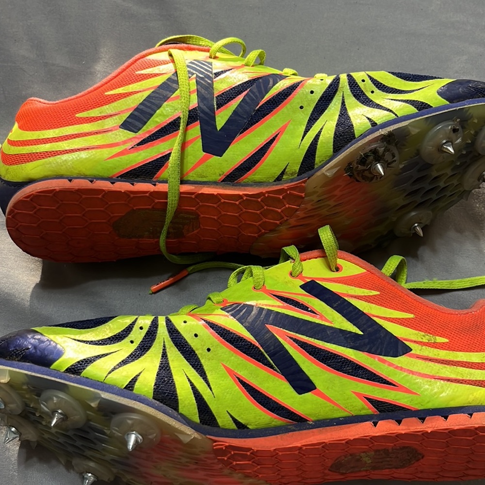 Running spikes - Picture 5 of 8